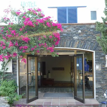 Hotel Port-Lligat-2